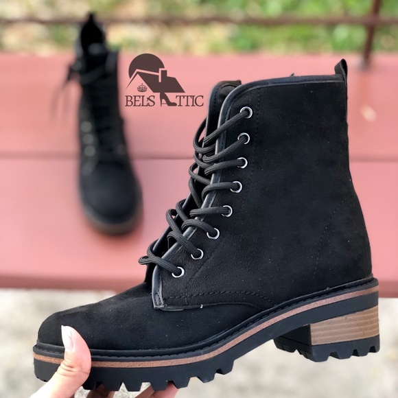 RESTOCKED♥️Vegan Lace Up Combat Military Boots - Picture 2 of 6